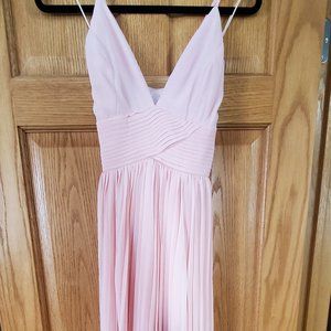 Women's Pleated Maxi Dress